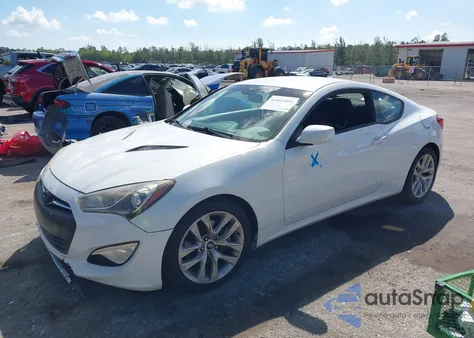 2014 Hyundai Genesis 2.0T z USA, uszkodzony, nr VIN KMHHT6KDXEU119490